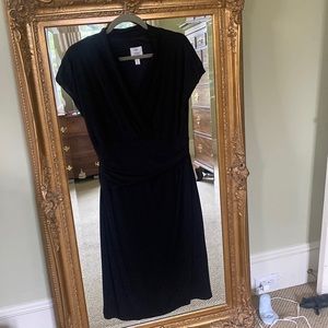 Perfect little black dress!